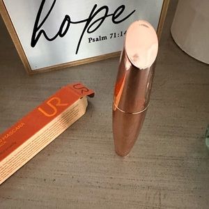 Skyscraper Mascara Black Made in France New in Box!